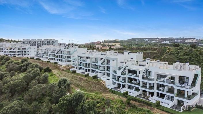 Image No.47-3 Bed Apartment for sale