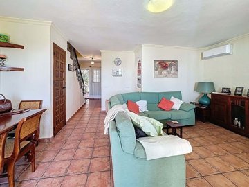 1447-664003-78d1f4f8b6655591b02d22fabb36a692d