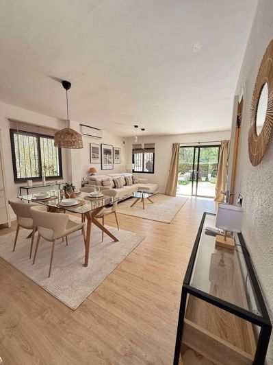 Image No.5-2 Bed Semi-Detached for sale