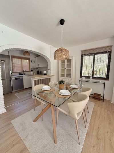 Image No.8-2 Bed Semi-Detached for sale