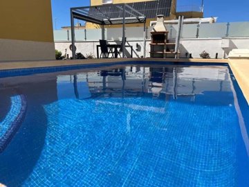 1447-664037-78d1f4f8b6655591b02d22fabb36a692d