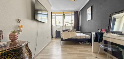 1447-664035-78d1f4f8b6655591b02d22fabb36a692d