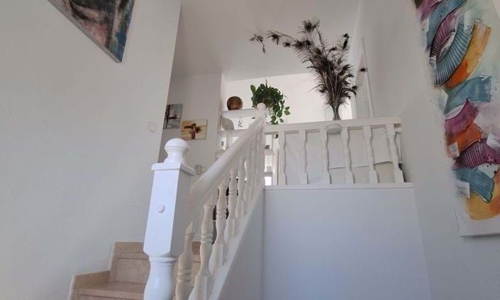 Image No.36-3 Bed Villa for sale