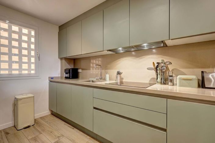 Image No.32-3 Bed Apartment for sale