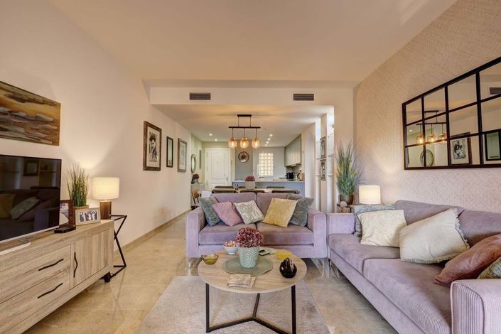 Image No.51-3 Bed Apartment for sale