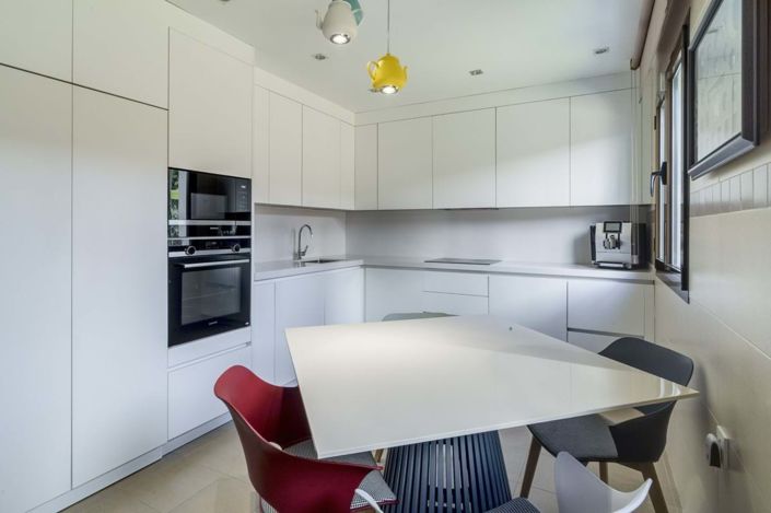 Image No.16-4 Bed Semi-Detached for sale