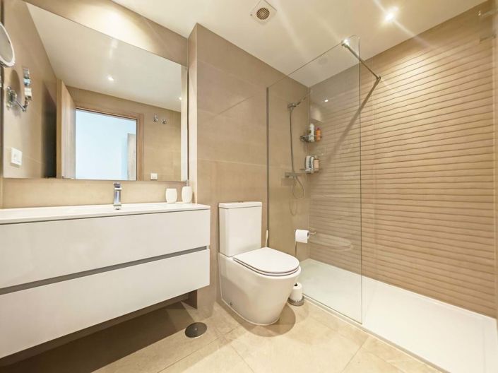 Image No.23-2 Bed Apartment for sale