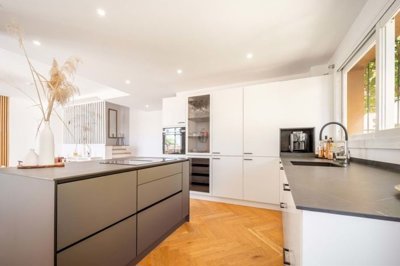 1447-664033-78d1f4f8b6655591b02d22fabb36a692d