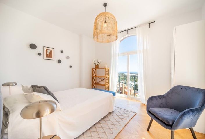 Image No.36-3 Bed Penthouse for sale