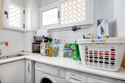 1447-664089-78d1f4f8b6655591b02d22fabb36a692d