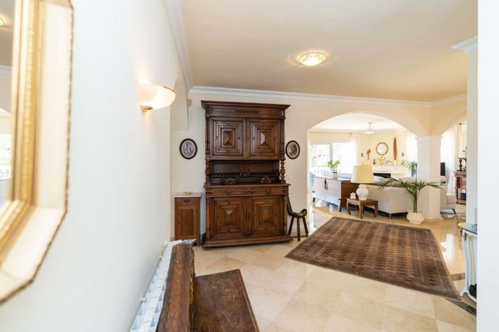 Image No.14-3 Bed Villa for sale