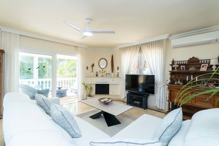 Image No.4-3 Bed Villa for sale