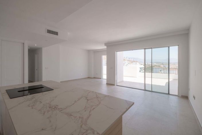 Image No.20-3 Bed Penthouse for sale