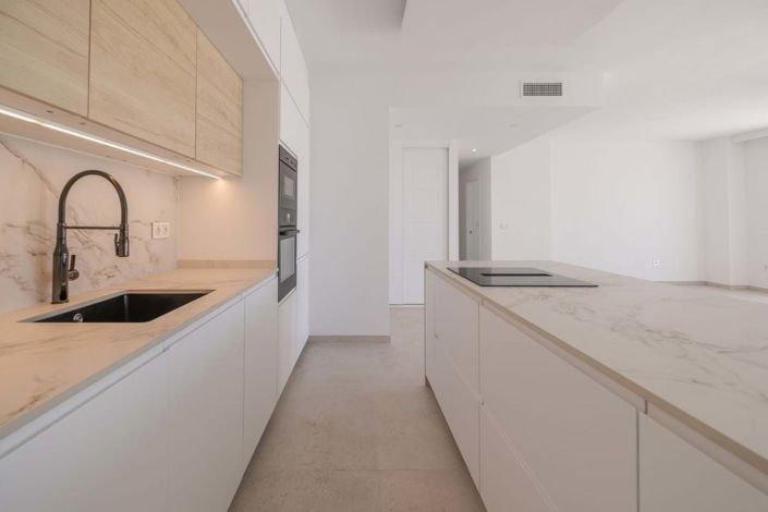 Image No.4-3 Bed Penthouse for sale