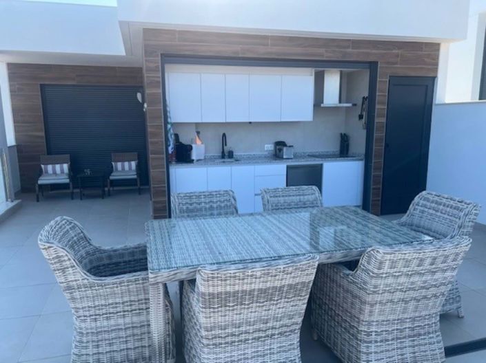 Image No.33-3 Bed Villa for sale