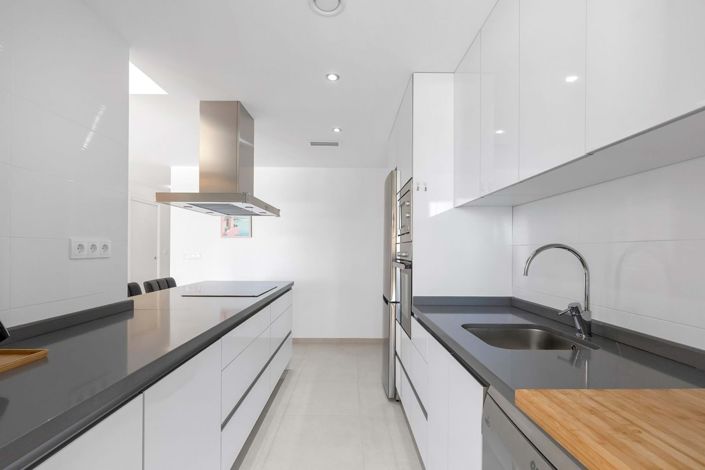 Image No.13-2 Bed Apartment for sale