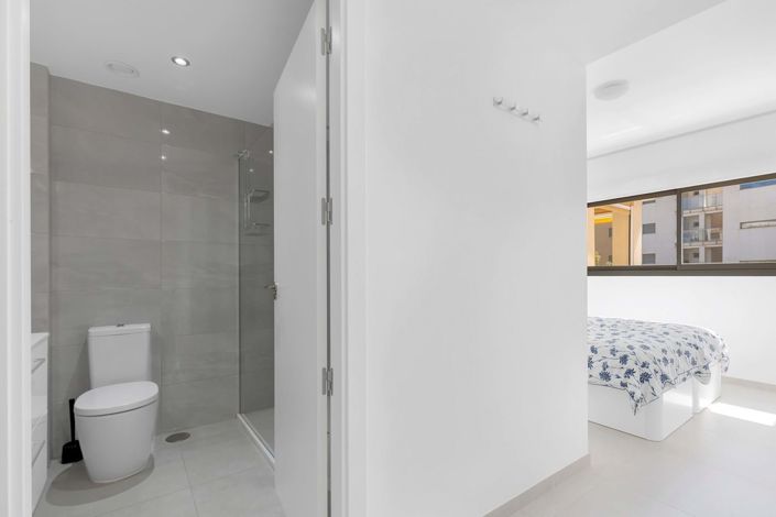 Image No.17-2 Bed Apartment for sale