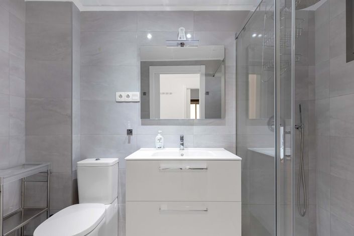 Image No.22-2 Bed Apartment for sale