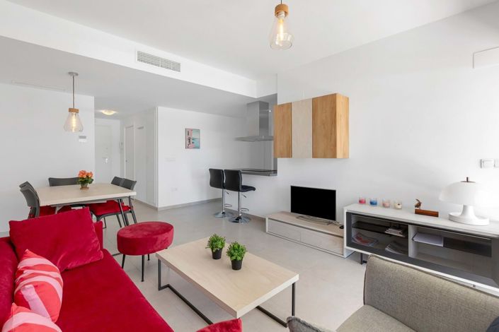 Image No.7-2 Bed Apartment for sale