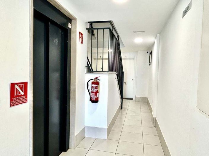 Image No.35-2 Bed Apartment for sale