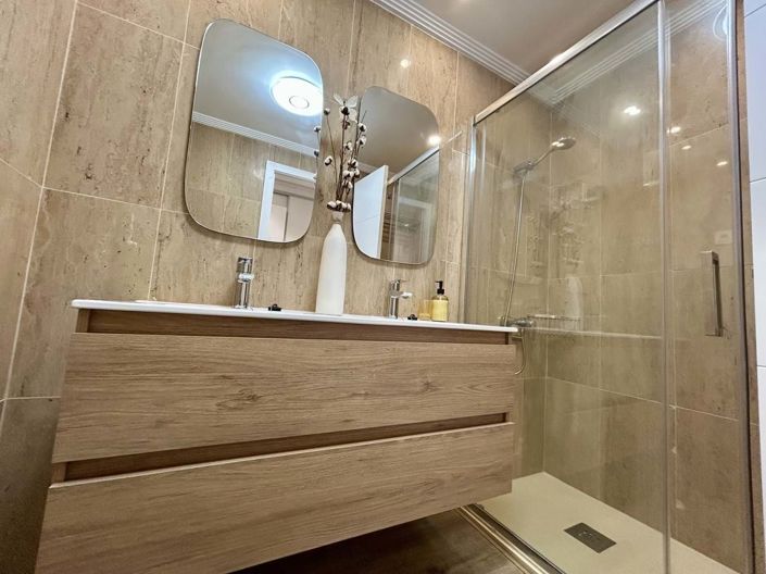 Image No.11-3 Bed Apartment for sale