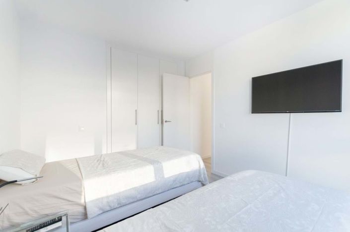 Image No.18-3 Bed Townhouse for sale