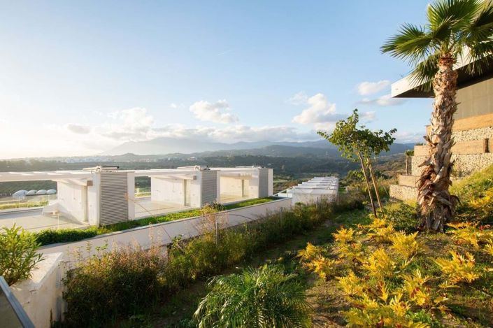 Image No.30-3 Bed Townhouse for sale