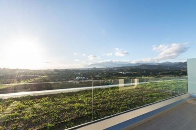 1447-664131-78d1f4f8b6655591b02d22fabb36a692d