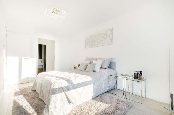 Image No.8-3 Bed Townhouse for sale