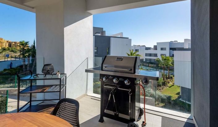 Image No.19-2 Bed Apartment for sale