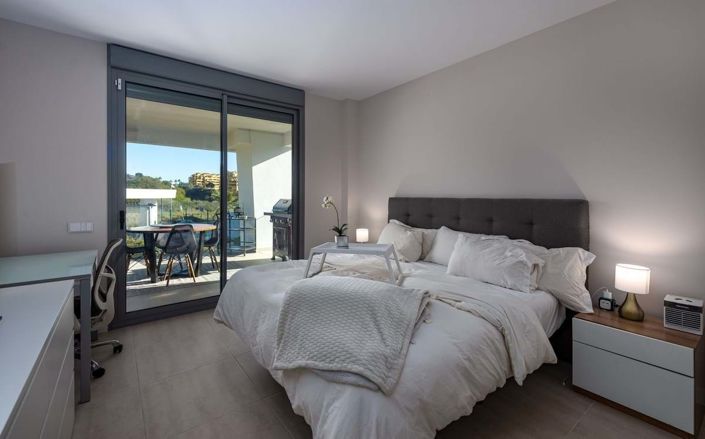 Image No.22-2 Bed Apartment for sale