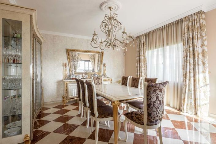 Image No.20-6 Bed Villa for sale