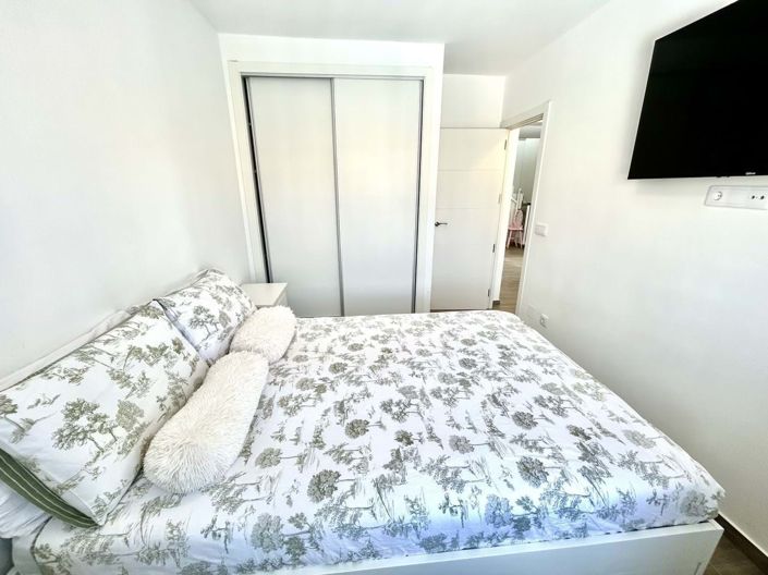 Image No.10-5 Bed Villa for sale