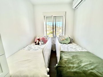 1447-664214-78d1f4f8b6655591b02d22fabb36a692d