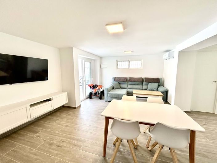 Image No.31-5 Bed Villa for sale