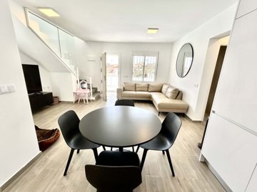 1447-664214-78d1f4f8b6655591b02d22fabb36a692d