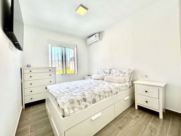 1447-664215-78d1f4f8b6655591b02d22fabb36a692d