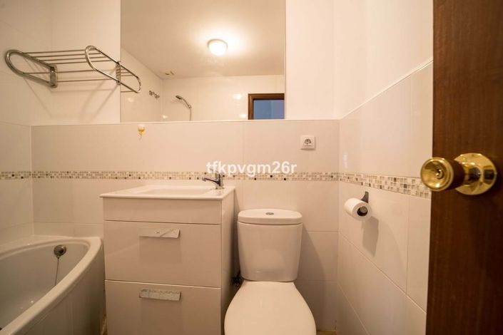 Image No.25-7 Bed Villa for sale