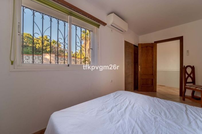 Image No.34-7 Bed Villa for sale