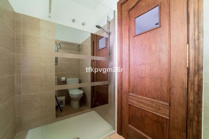 Image No.38-7 Bed Villa for sale