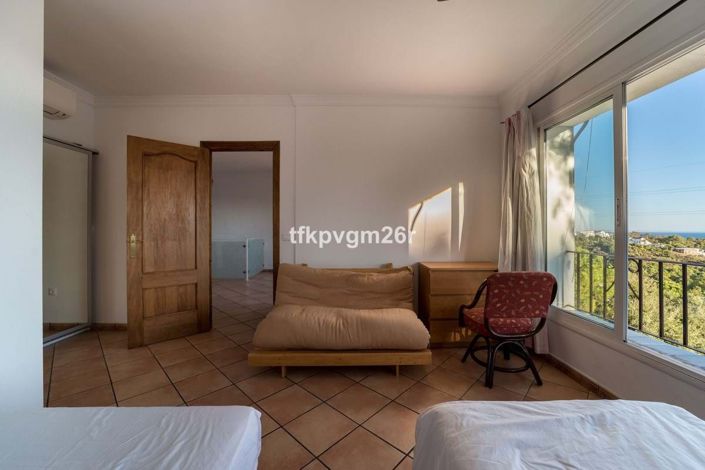 Image No.51-7 Bed Villa for sale