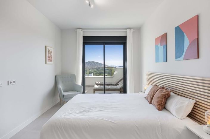 Image No.17-2 Bed Apartment for sale