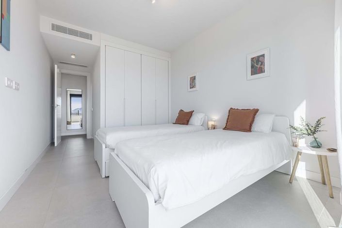 Image No.26-2 Bed Apartment for sale