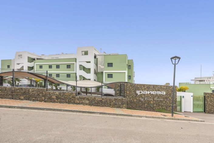 Image No.38-2 Bed Apartment for sale