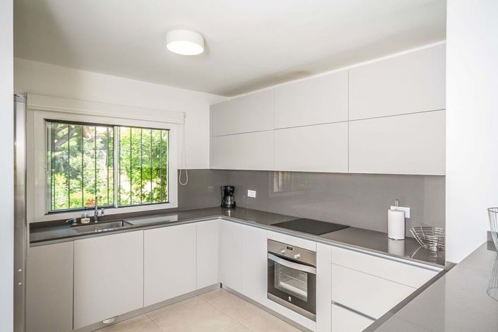 Image No.5-5 Bed Villa for sale