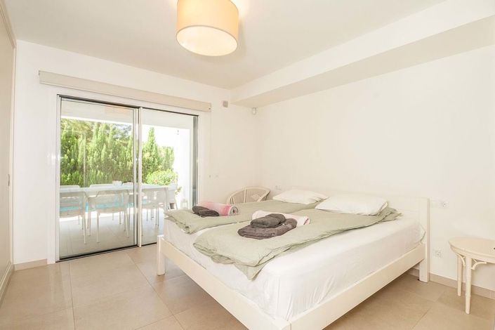 Image No.9-5 Bed Villa for sale