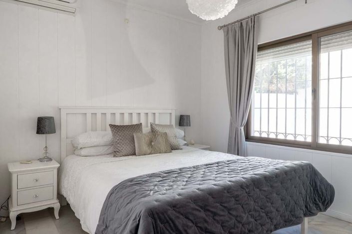 Image No.15-5 Bed Villa for sale