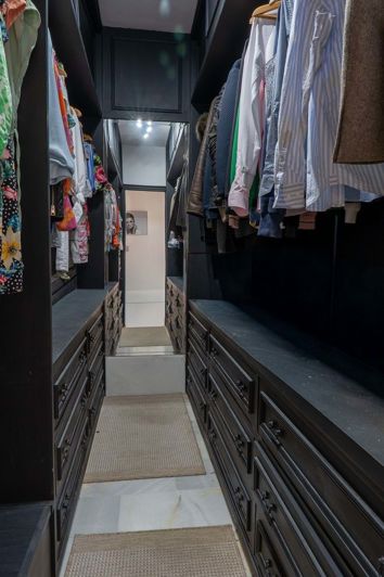 Image No.18-5 Bed Villa for sale