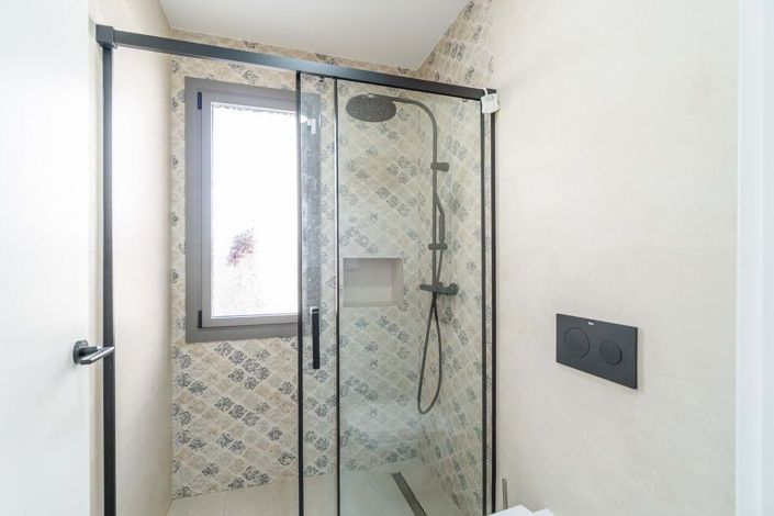 Image No.13-3 Bed Villa for sale