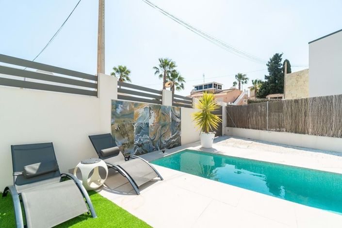 Image No.31-3 Bed Villa for sale